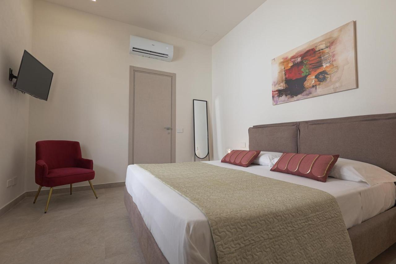Mareli Suites Сан-Леоне Экстерьер фото