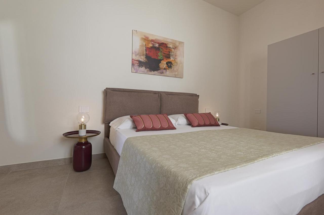 Mareli Suites Сан-Леоне Экстерьер фото